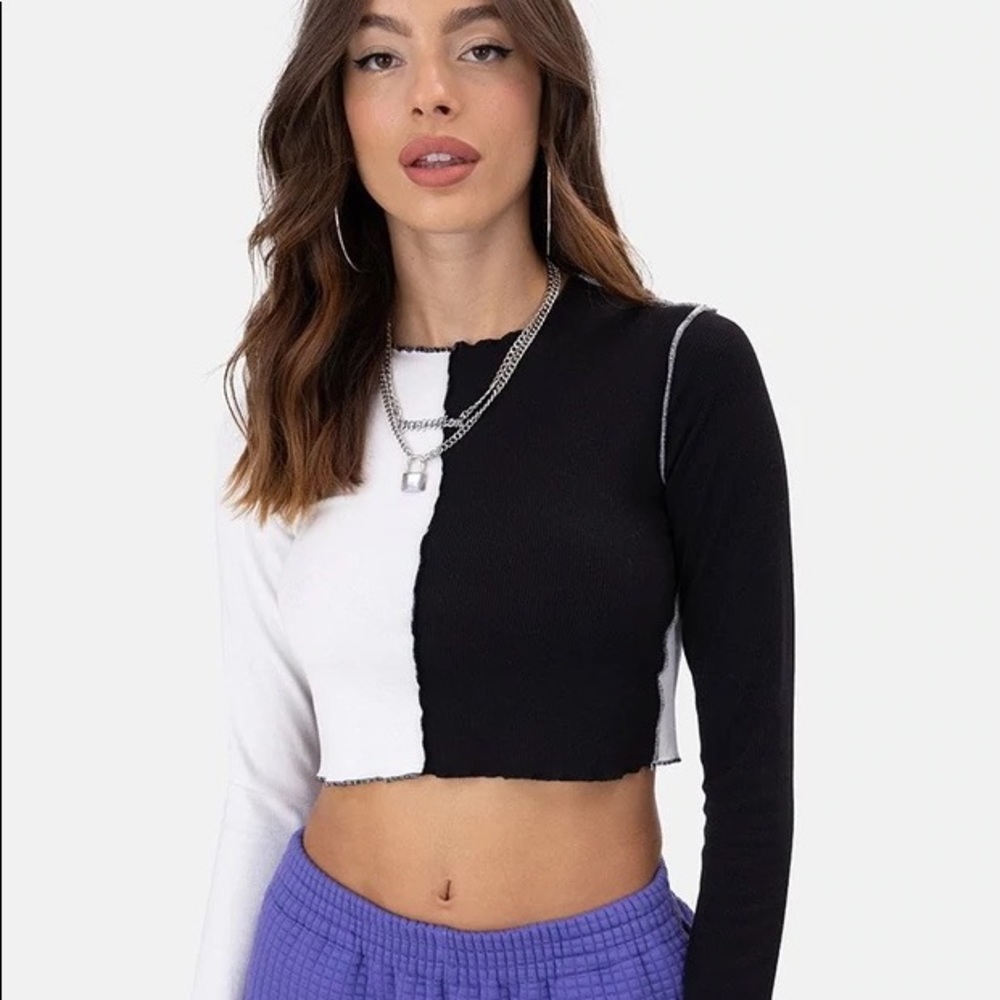 Adika black and white stitched crop top. Size: medium